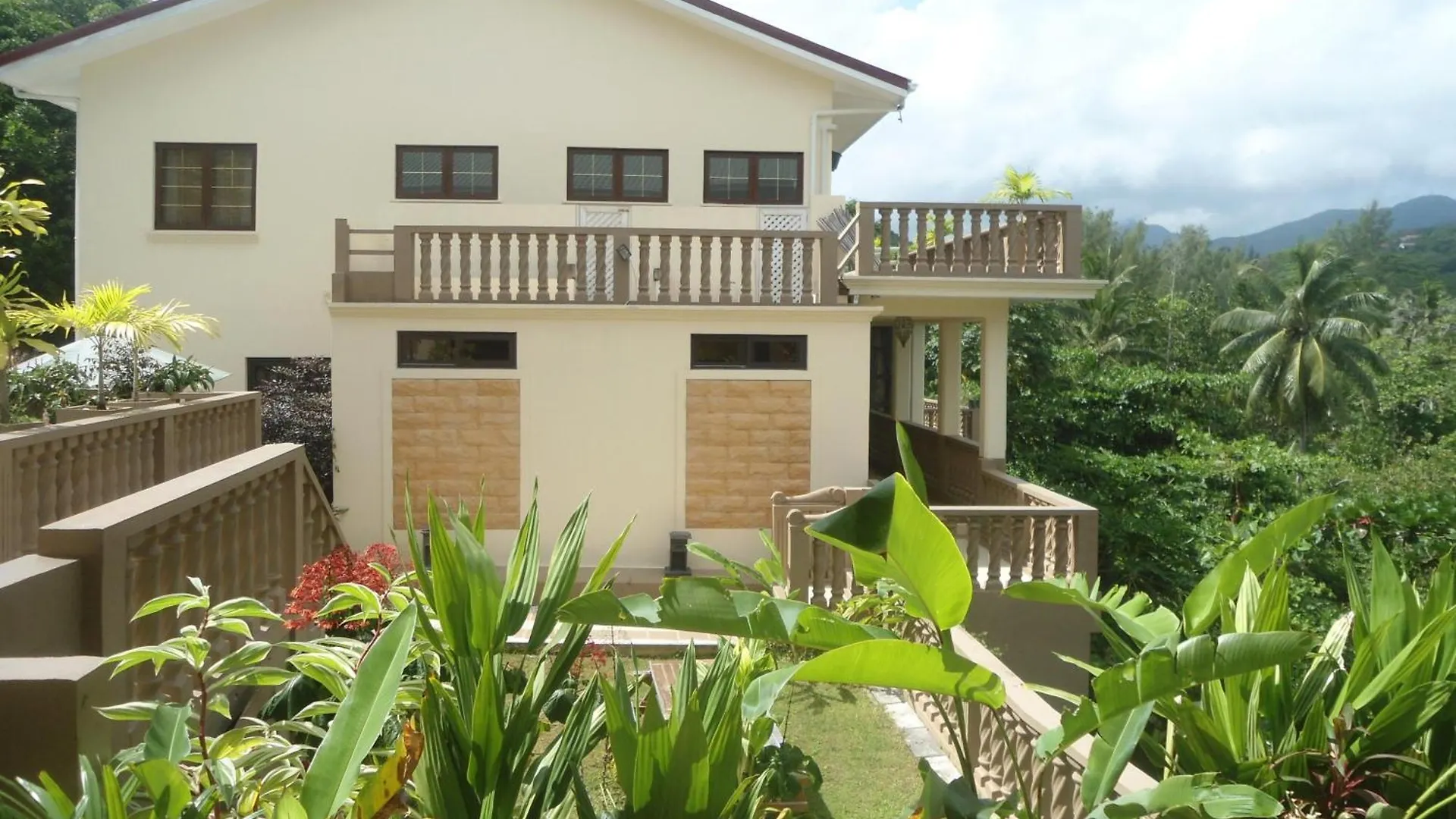 Hotel Bayview Villas Seychelles Anse Boileau