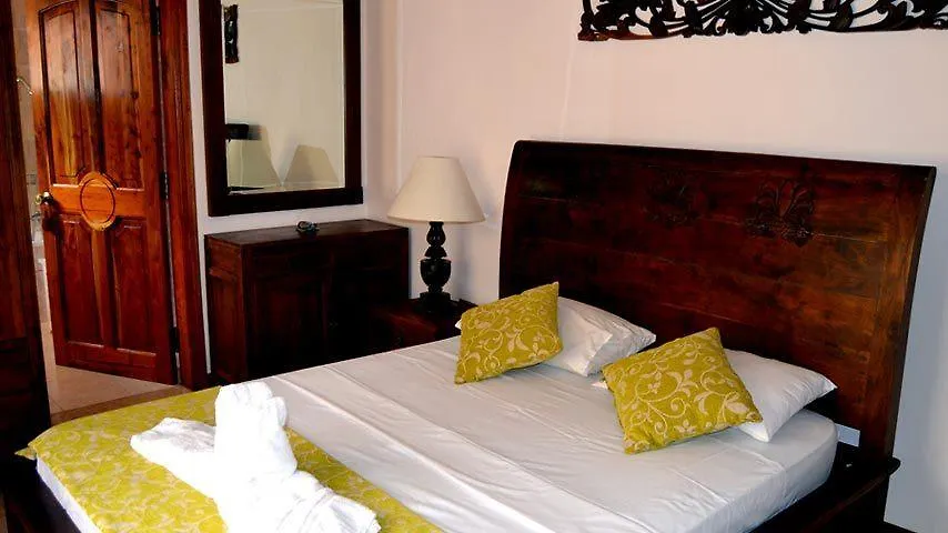 Bayview Villas Seychelles Anse Boileau 3*,